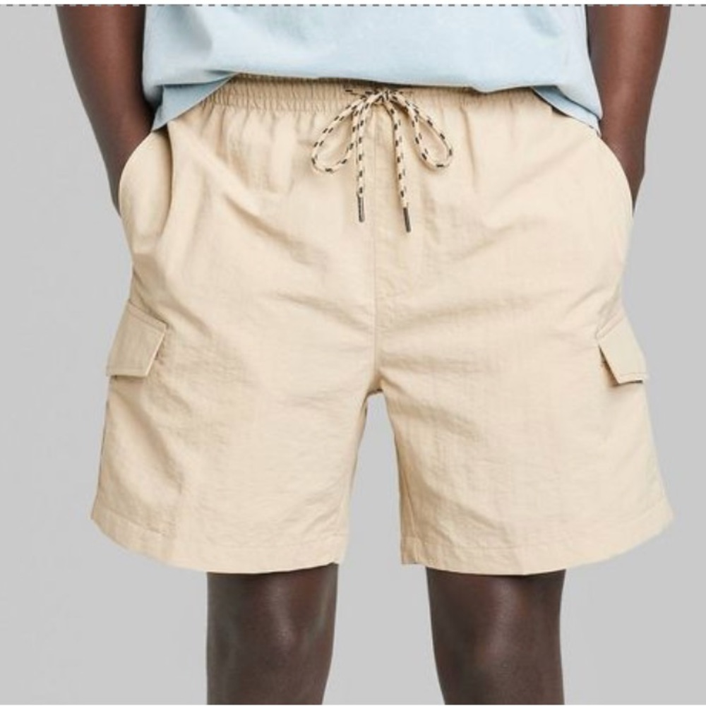ORIGINAL USE - Men’s Cargo Shorts.